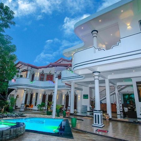 Hotel River Front Tissamaharama Ngoại thất bức ảnh