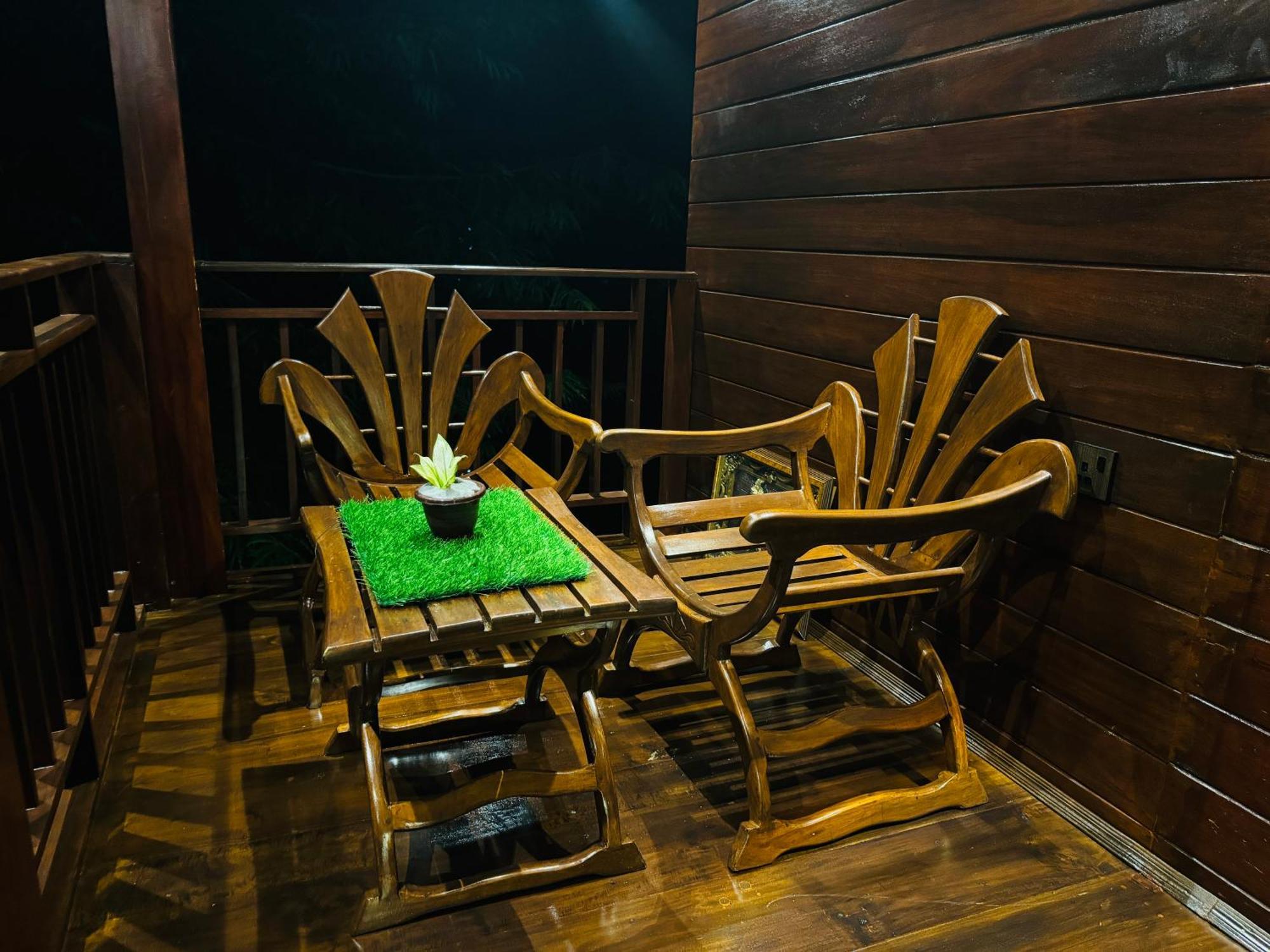 Hotel River Front Tissamaharama Ngoại thất bức ảnh