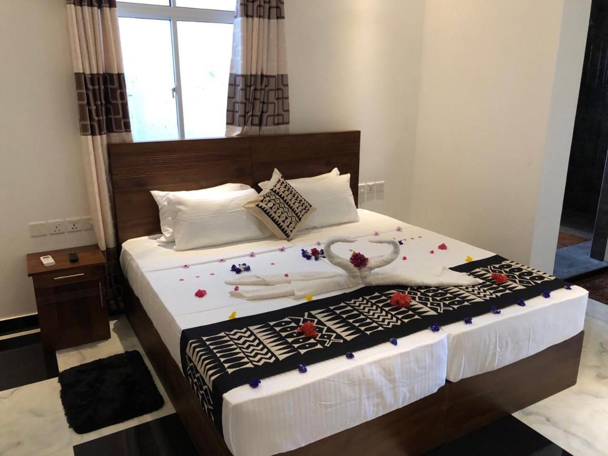 Hotel River Front Tissamaharama Ngoại thất bức ảnh