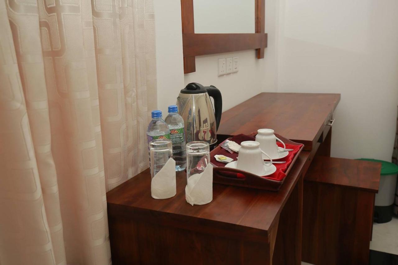 Hotel River Front Tissamaharama Ngoại thất bức ảnh
